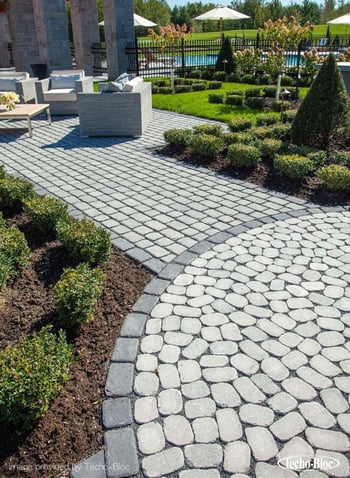 permeable paver patio- techo bloc