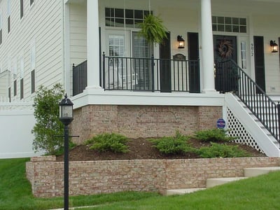 brick retaining wall in front yard