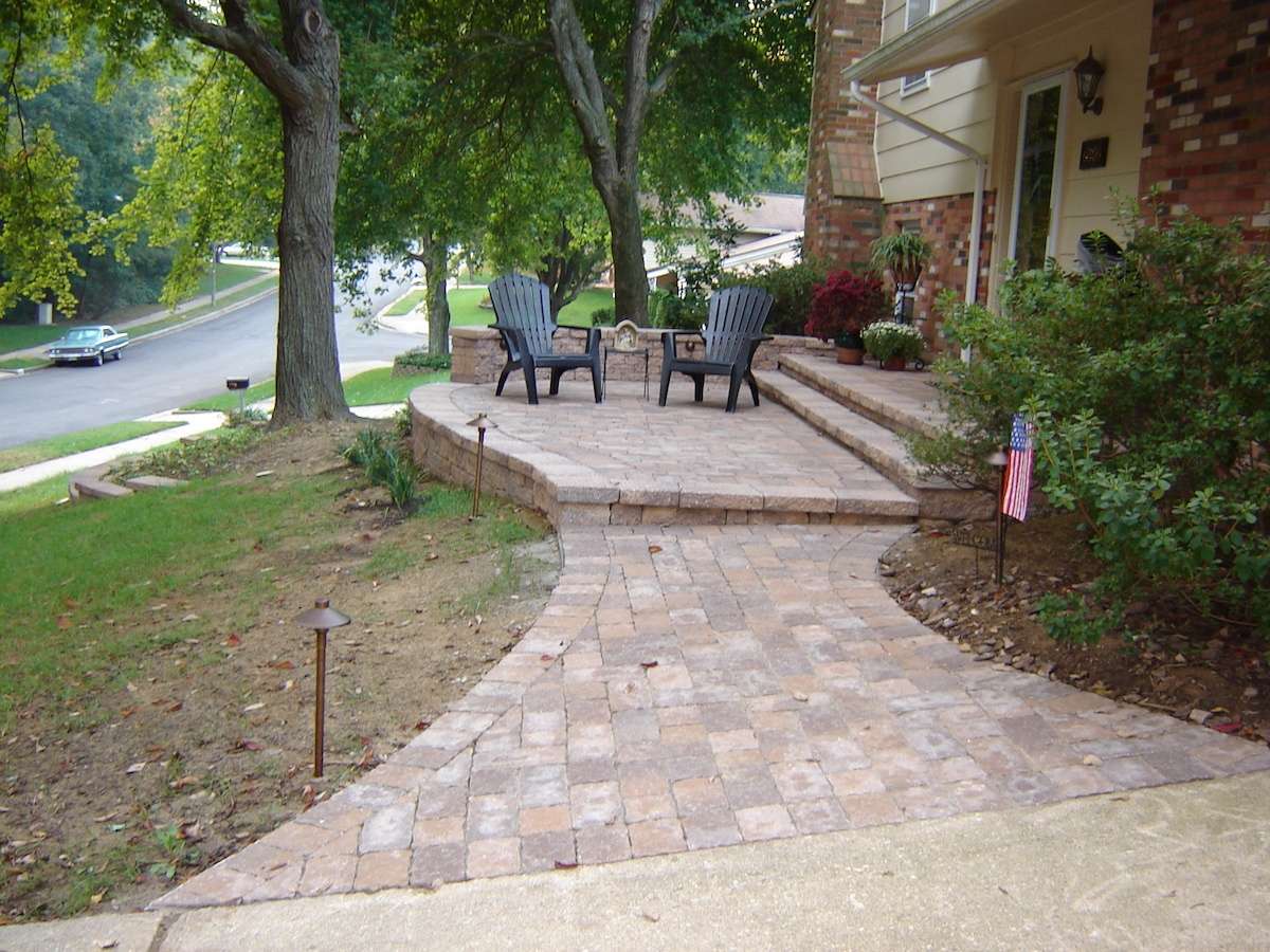 front steps that need upgrade