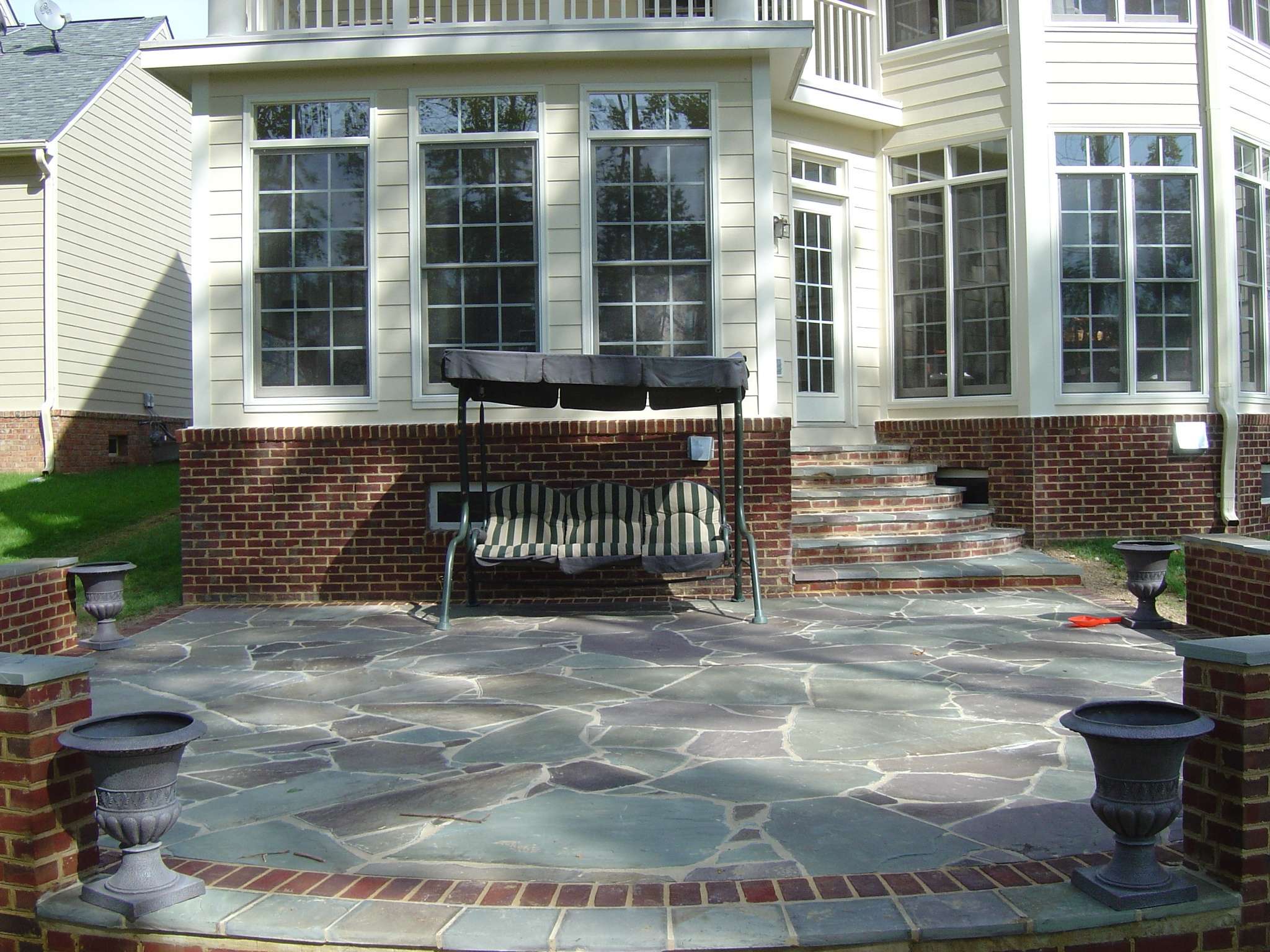 Patio with mixed materials