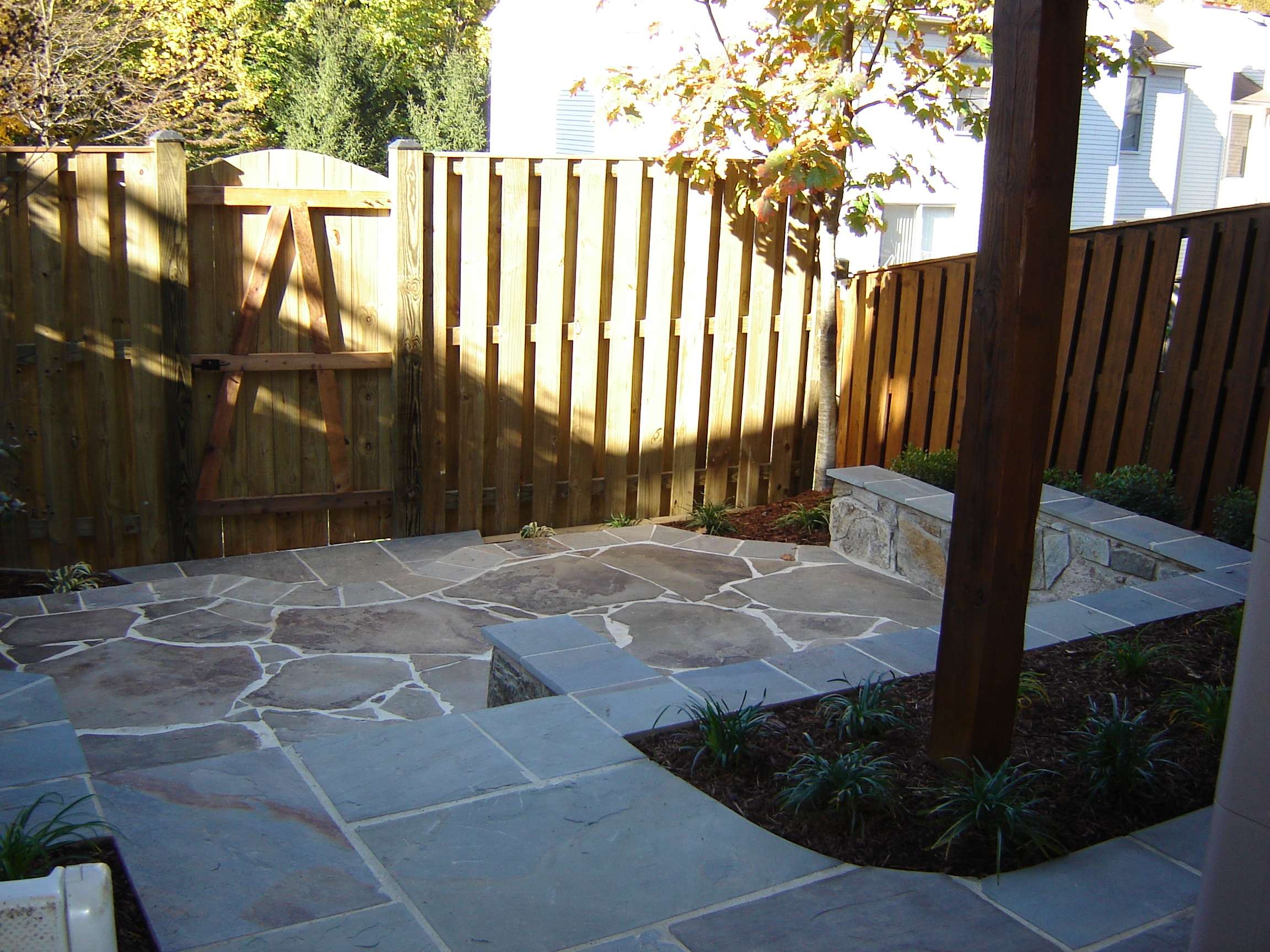 Free flowing patio design