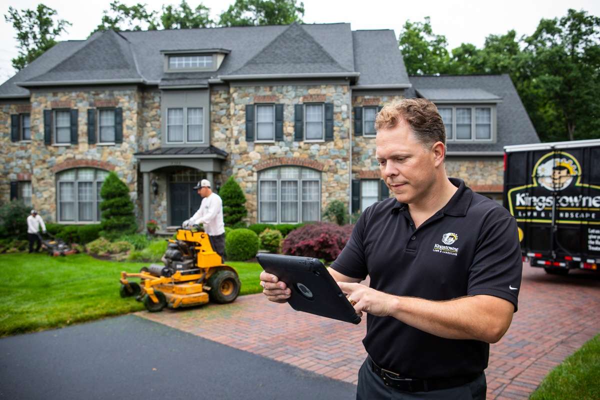 krisjan works at residential home managing mowing team