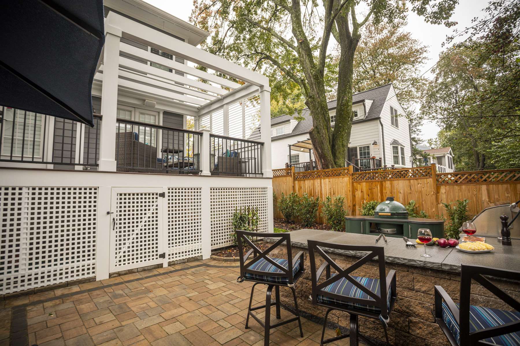 Back deck and outdoor kitchen area