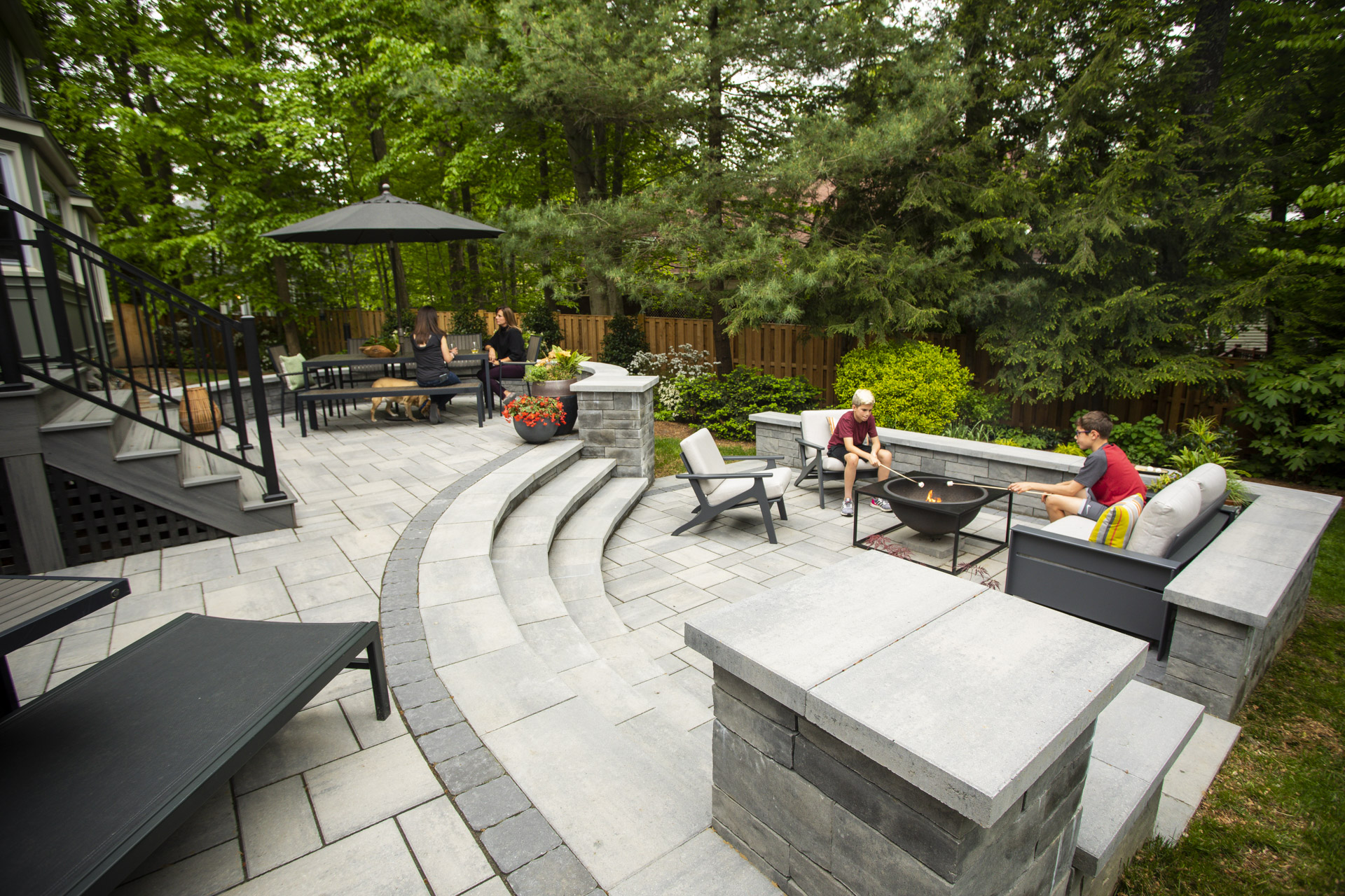 patio-fire-pit-lighting
